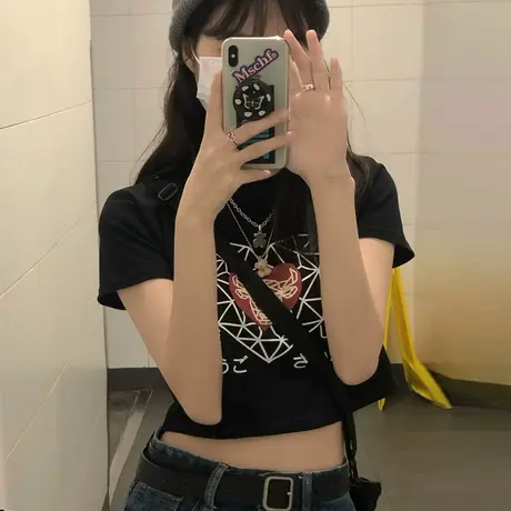 爱心露脐短款上衣2023新款潮设计感小众韩系甜酷风t恤女短袖夏ins商品大图