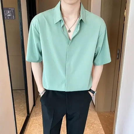 休闲宽松冰丝凉感衬衫男短袖夏隐形暗扣五分半袖寸衫通勤百搭衬衣图片