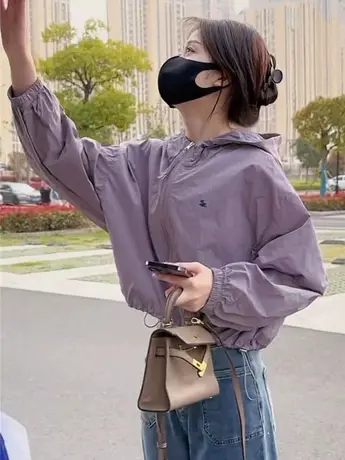 防晒衣女夏季薄款外套女短款小个子2023新款宽松百搭连帽防晒上衣图片