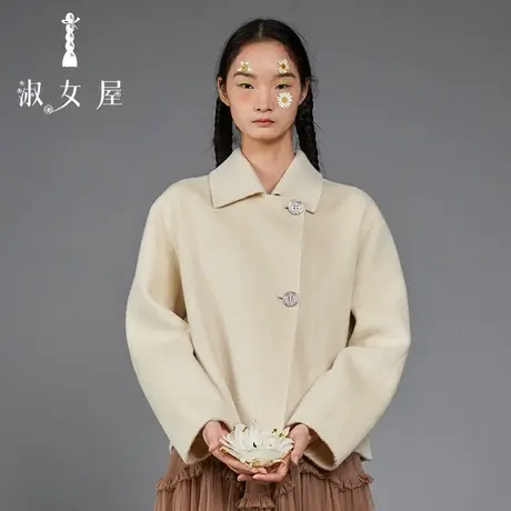 淑女屋官方旗舰店2022秋冬新品通勤设计慵懒感大翻领女士毛呢大衣图片