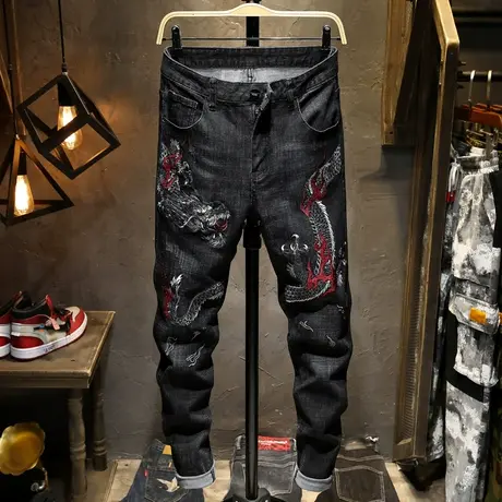 新款潮牌刺绣牛仔裤男士修身小脚裤长裤潮流百搭男裤子2022夏季款图片
