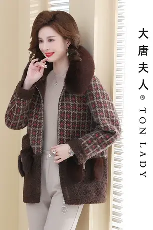 妈妈装秋冬款外套格子毛领上衣中老年女初冬摇粒绒拼接格尼棉衣服图片