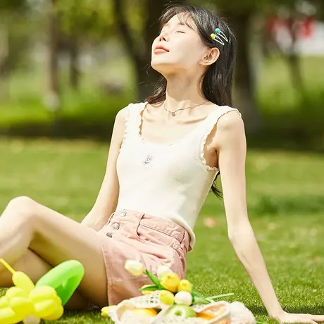 唐狮带花边打底背心吊带女春夏兔年内搭女少女无袖短款上衣图片