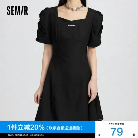 森马连衣裙女设计感绣花时尚复古小众夏气质方领短裙优雅个性女生图片