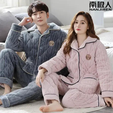 情侣睡衣冬季 珊瑚绒 三层夹棉加绒加厚男款女款徽章家居服秋冬款图片