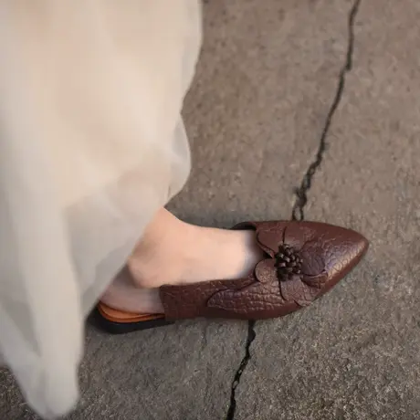 Artmu阿木原创复古花朵包头拖鞋女外穿平底尖头皮拖2023夏季新款商品大图