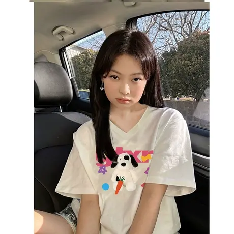 减龄白色V领上衣女装oversize大码纯棉设计感ins潮休闲T恤短袖夏商品大图