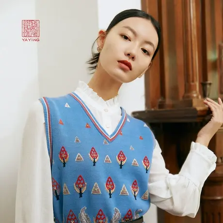 EP雅莹高端系列 气质V领提花开叉针织背心马甲 商场同款9001A图片