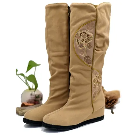 汉舞民族风女绣花靴冬季汉服布鞋高筒刺绣棉靴坡跟保暖福慧图片