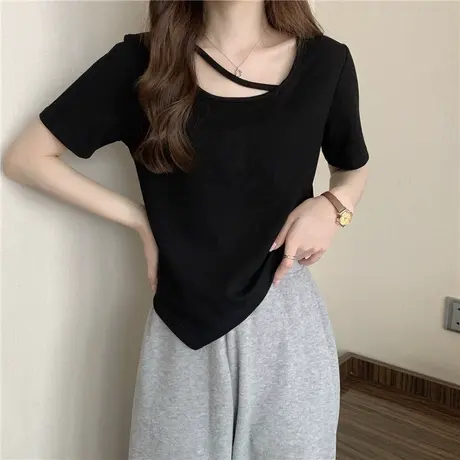 夏季白色短袖t恤女不规则辣妹短款正肩设计感小众上衣2023年新款商品大图