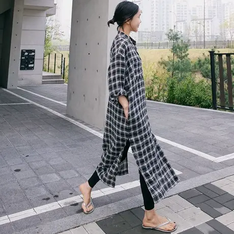 春夏新款立领田字格长袖棉麻衬衫女中长款韩版侧开叉宽松防晒衣潮商品大图