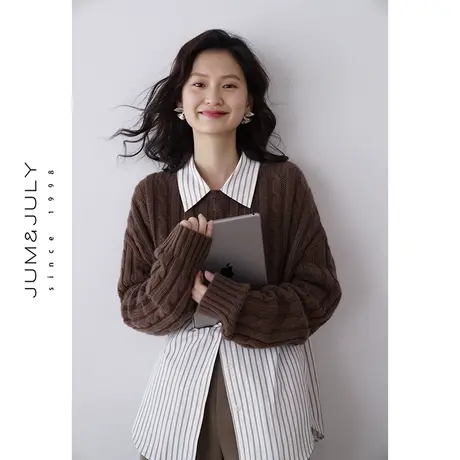 嘉茱莉2023早秋新款羊毛针织上衣女短款宽松套头毛衣设计感针织衫商品大图