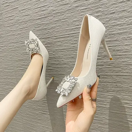 气质水钻高跟鞋女细跟2023年春季新款法式仙女风尖头浅口宴会单鞋图片