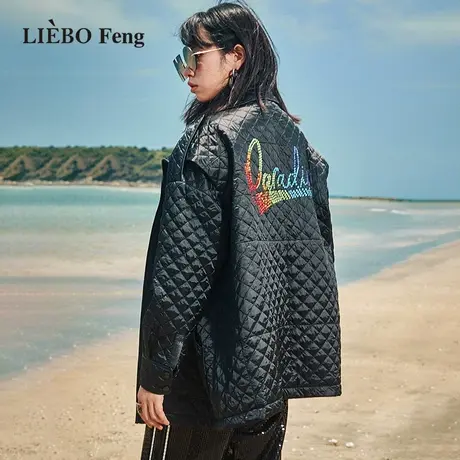 裂帛LIEBOFeng原创设计chic菱形格烫钻刺绣短款风衣式轻薄棉服女图片