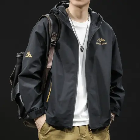 冲锋衣男外套春秋男装大码连帽男款上衣秋季2023新款男士夹克黑色图片