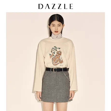 DAZZLE地素 奥莱春季新春虎年生肖珠片长袖T恤上衣女图片