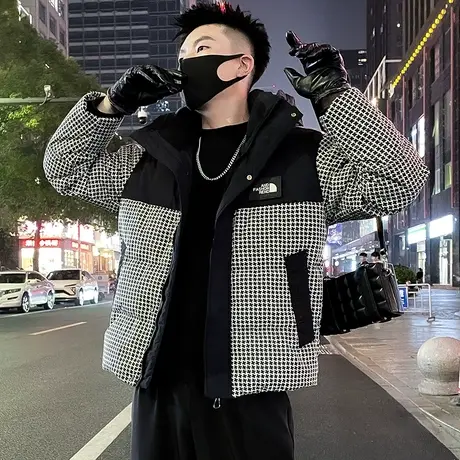 潮牌轻薄羽绒服男冬季新款个性痞帅千鸟格拼接立领防寒白鸭绒外套图片