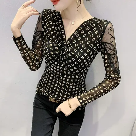 性感V领网纱长袖T恤女2024春装新款洋气扭结上衣内搭紧身打底小衫图片