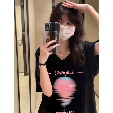 美式复古t恤女夏黑色v领宽松大码显瘦ins潮短袖胖mm遮肚上衣藏肉商品大图