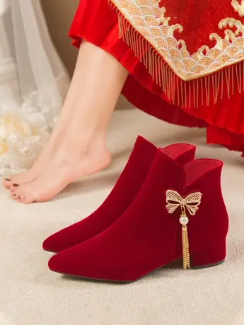 冬季婚鞋女新款粗跟红色新娘秀禾婚纱两穿加绒结婚短靴子高跟不累图片