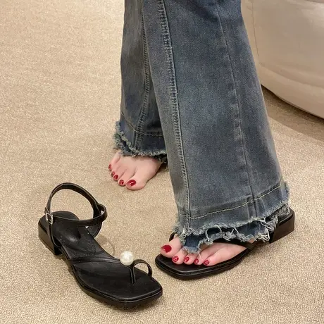 凉鞋女2023夏季新款套趾珍珠温柔风法式小香风粗跟一字扣带小众鞋图片