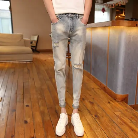 2023早春新品韩版修身小脚牛仔裤男个性潮牌破洞铅笔裤青年长裤图片