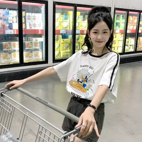 [兔八哥联名]唐狮黑白撞色短袖T恤女夏季卡通印花宽松上衣潮图片
