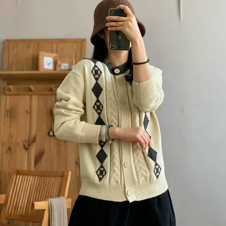 dza 复古菱格毛衣外套女2024春新款宽松休闲针织开衫短款圆领上衣图片