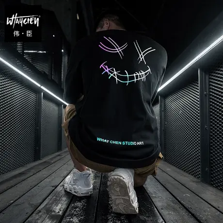 伟臣大码潮牌反光短袖T恤男胖子加肥加大宽松夜光五分袖肥佬体恤图片