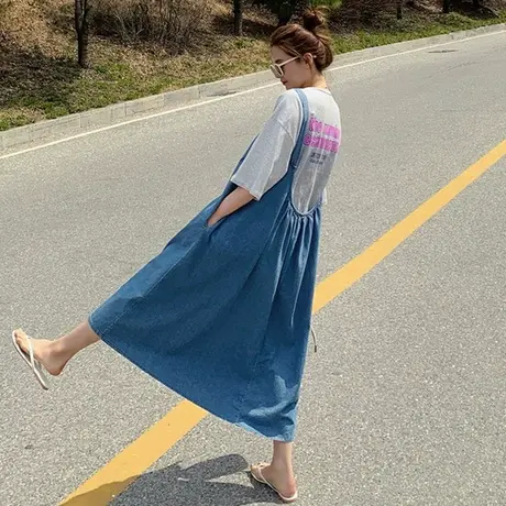 夏装新款牛仔吊带连衣裙女中长款韩版宽松大码时尚休闲露背裙子潮图片
