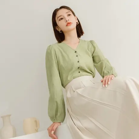 桔熊秋季复古通勤V领小外套立体花纹泡泡袖上衣女装大码AB17608图片