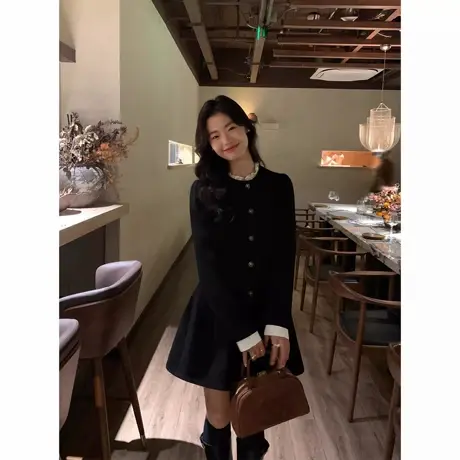 爵莱菲大码黑色假两件小香风洋装女法式收腰气质短裙高级感裙子图片