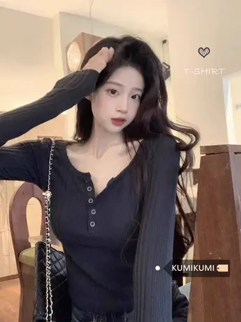 设计感小众U领钮扣坑条T恤女秋冬季内搭修身打底衫短款上衣ins潮商品大图