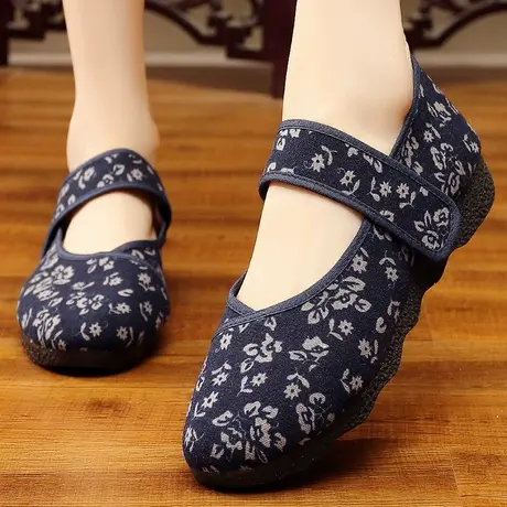 老北京布鞋女软底妈妈鞋中老年舒适女式新款休闲奶奶鞋子老人防滑商品大图