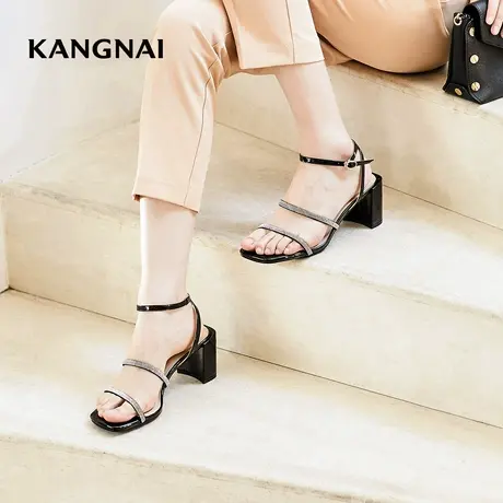 康奈女鞋时尚都市女士凉鞋水钻粗跟夏季新款高跟鞋配裙子学生女鞋图片