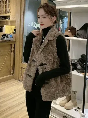 欧货羊羔毛马甲女新款2023年秋冬季外穿洋气毛绒坎肩背心马夹外套商品大图