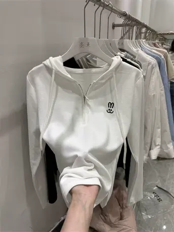 欧货小兔刺绣半拉链连帽T恤女长袖打底衫2023春秋新款薄款卫衣潮t图片