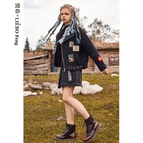 裂帛LIEBOFeng2023年秋冬复古徽章贴布刺绣短款毛呢大衣外套女图片