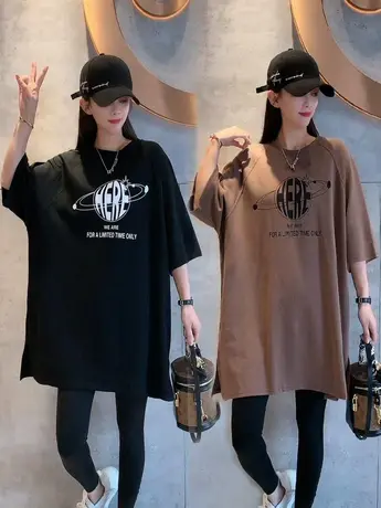 下摆开叉字母印花圆领短袖T恤女2023春夏新款休闲中长款上衣宽松商品大图