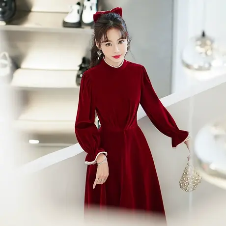 敬酒服新娘2023新款结婚惊艳红裙高领小个子订婚礼服女红色连衣裙图片