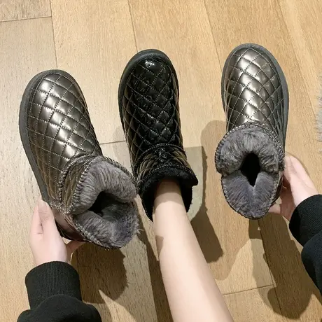 雪地靴女防水防滑2022年新款一脚蹬东北抗寒面包棉鞋女冬加绒加厚图片