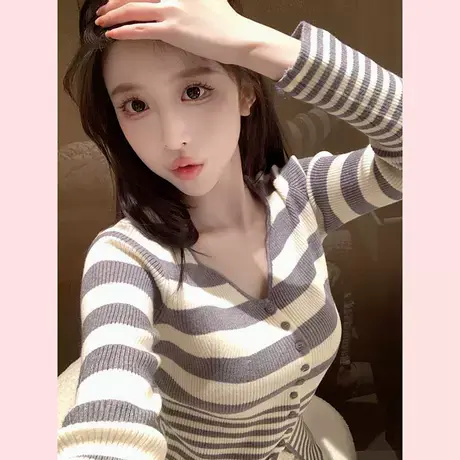 Onoev气质女人味撞色条纹性感V领显身材针织开衫女上衣图片
