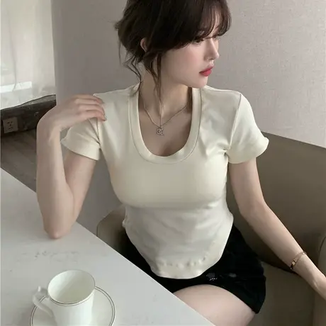 纯欲风正肩t恤女装夏季短袖设计感小众紧身短款独特u领美式上衣潮商品大图
