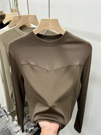 简约圆领长袖百搭拼接软糯T恤女2023早秋新款上衣修身螺纹针织衫图片