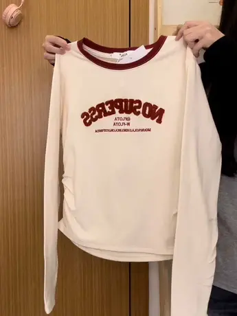 红续刺绣植绒字母拼色长袖T恤女日系学院风加绒内搭上衣秋冬新款图片