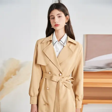 秋水伊人清仓2020年秋女装气质淑女翻领单排扣百褶设计风衣外套图片