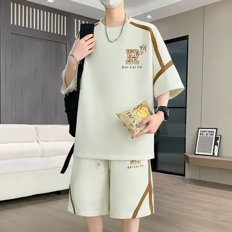 夏季休闲套装男士潮流2025新款宽松运动短裤短袖一套搭配帅气衣服图片