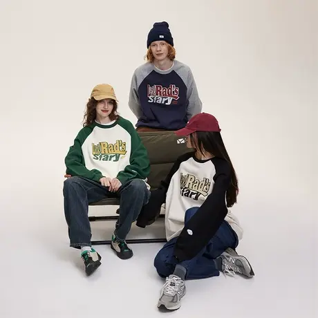 美式学院风插肩袖无帽卫衣女春秋2023新款复古宽松情侣装拼接上衣图片