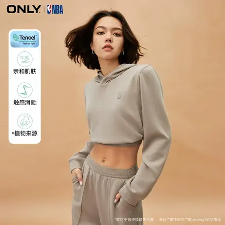 【ONLY奥莱清仓】秋季NBA联名款宽松字母连帽长袖卫衣女商品大图