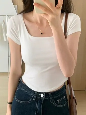 法式甜辣短款修身不规则上衣女2023年新款夏季小众设计感短袖t恤图片